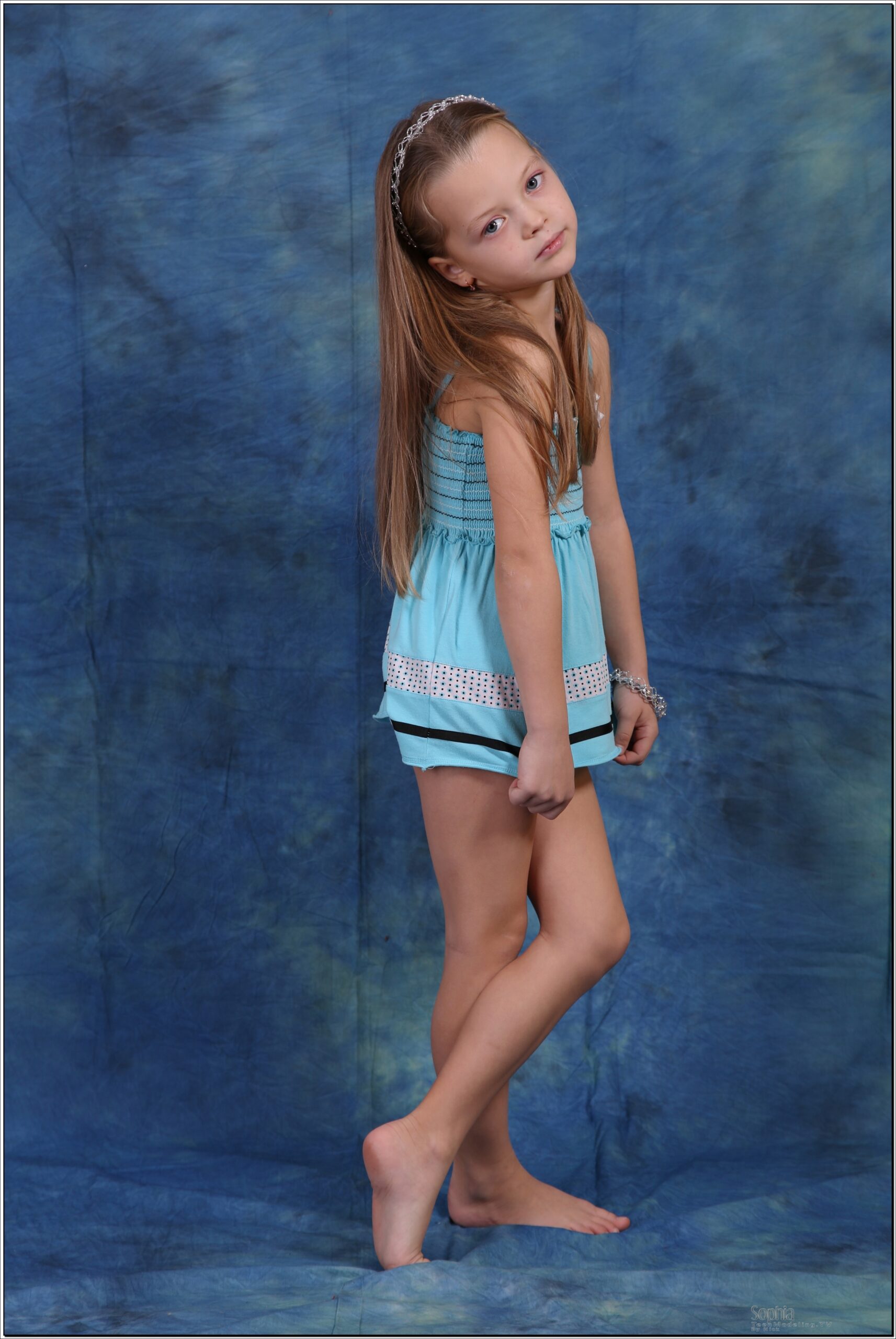 TMTV_Sophia   2440   6G