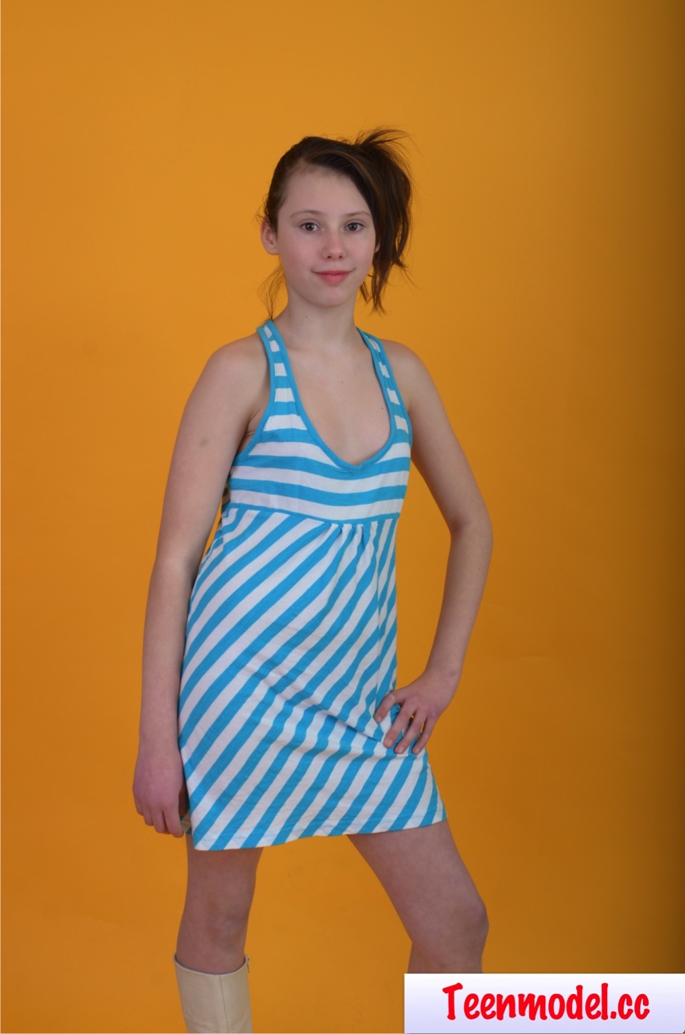 TeenModel_cc_Amira   3770