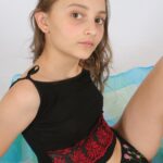 Swiss_Arts_-_Katia_Zare　1236